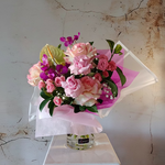 Load image into Gallery viewer, "Pink Perfection" flower bouquet in vase