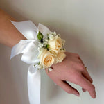 Load image into Gallery viewer, "Sweet" Formal Wrist Corsage