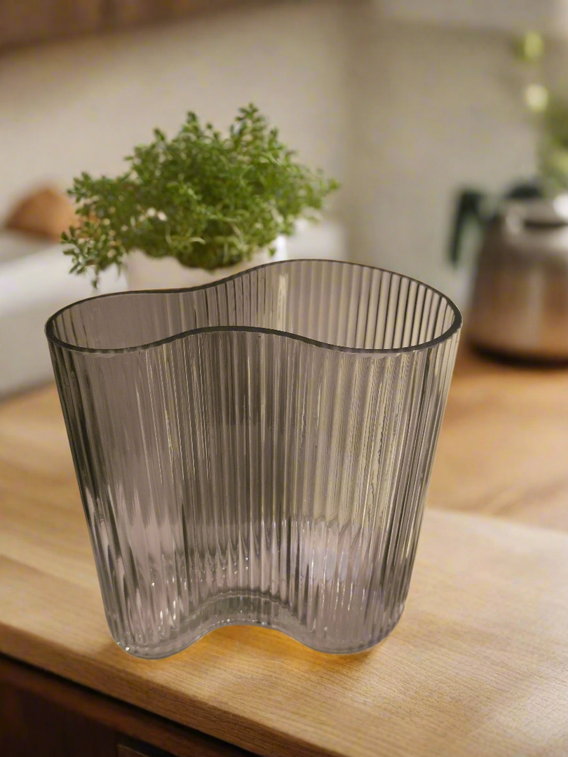 Ripple curve vase Small