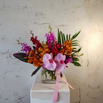Load image into Gallery viewer, Tropicana - tropical flowers in vase