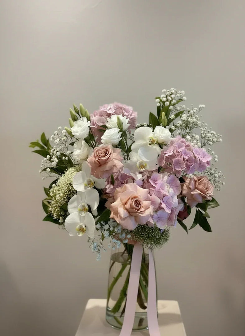 "Pink Marshmallows"      Flower arrangement in vase