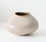 Load image into Gallery viewer, Natsuka Pod Vase