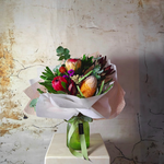 Load image into Gallery viewer, Native Bouquet in vase