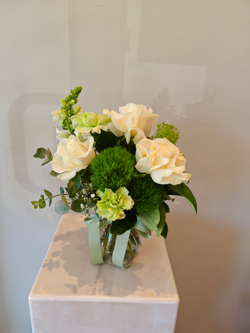 Trust the Florist - seasonal Bouquet