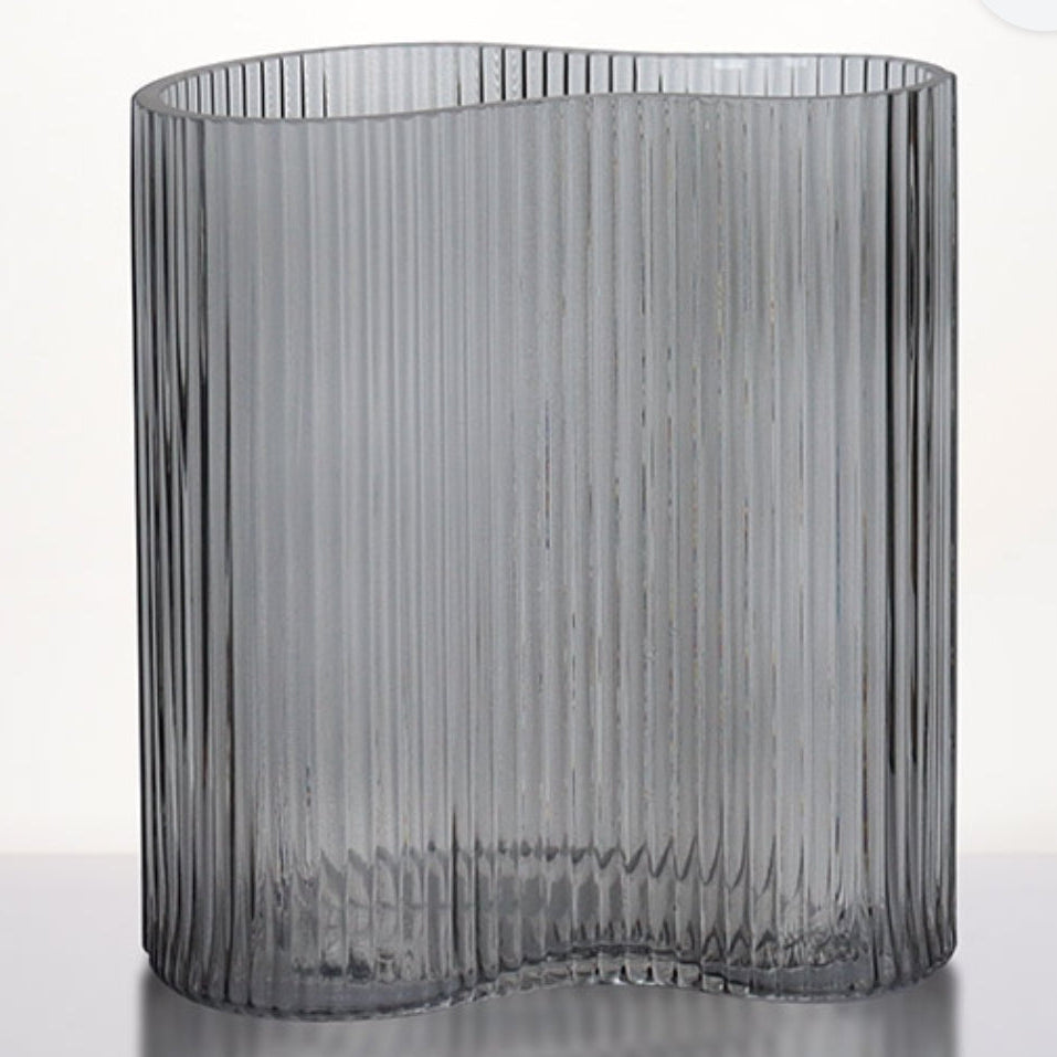 Infinity - short smoke grey glass vase