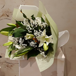 Load image into Gallery viewer, White Oriental Lilies bouquet