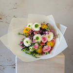 Load image into Gallery viewer, Light Breeze - flower bouquet