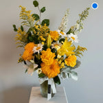 Load image into Gallery viewer, Trust the Florist - Pretty seasonal flower bouquet