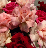 Load image into Gallery viewer, She&#39;s Royal bouquet
