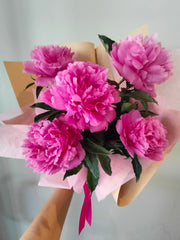 5 Felix Peonies Bouquet