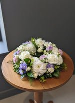 Load image into Gallery viewer, White and Lavender flowers Tribute Wreath 30cm
