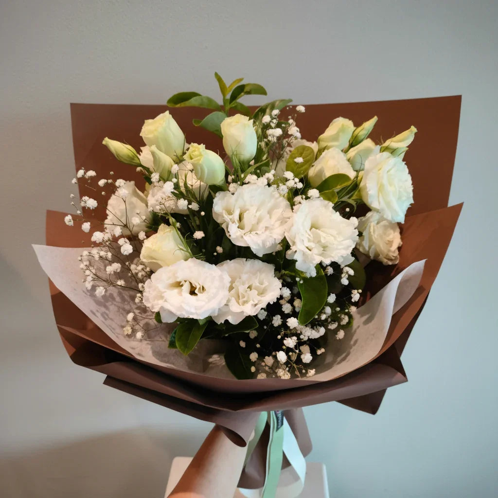 White Lisianthus bouquet