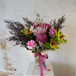 Load image into Gallery viewer, King Expression - in vase