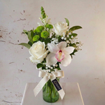 Load image into Gallery viewer, White-and-green posy with snapdragon left of centre